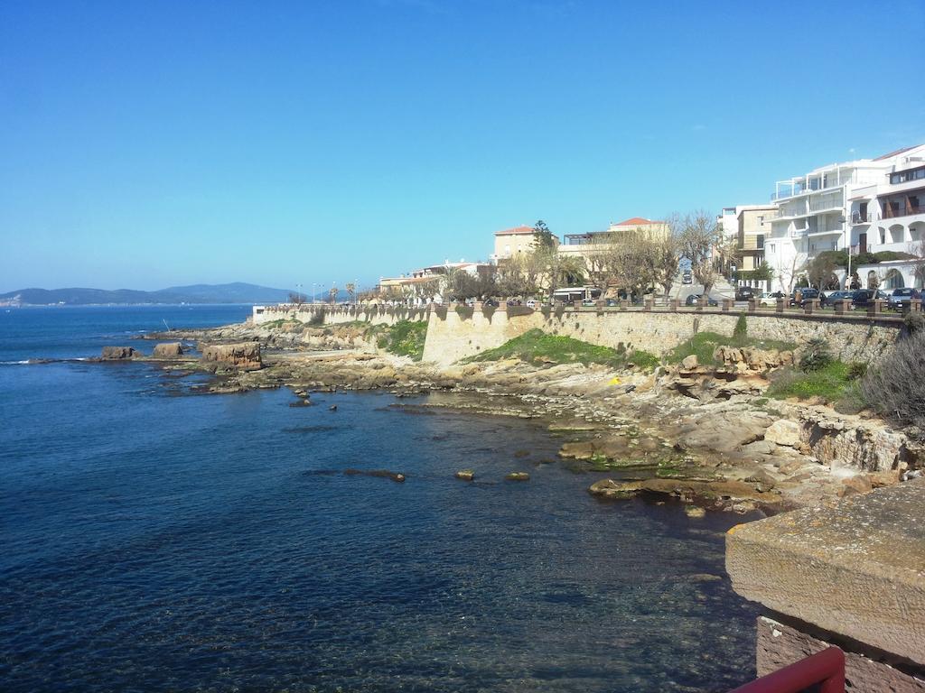 Mamajuana Hotel Alghero Bagian luar foto