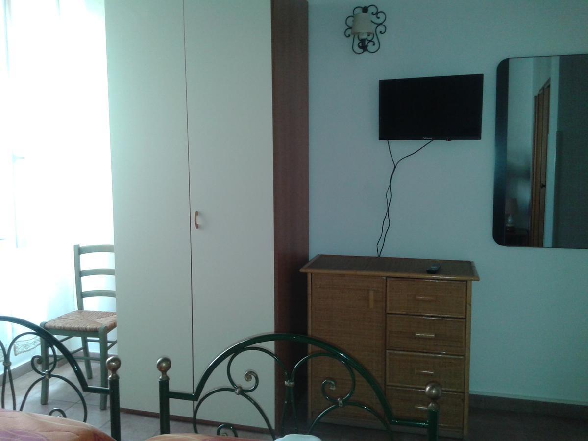 Mamajuana Hotel Alghero Bagian luar foto