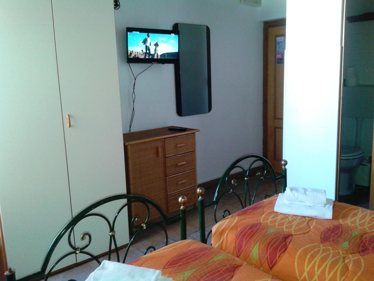 Mamajuana Hotel Alghero Bagian luar foto