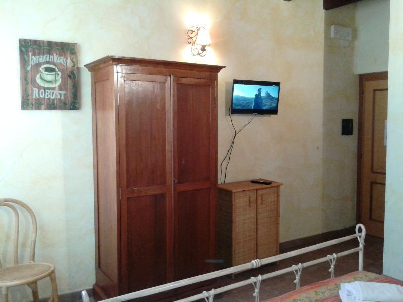 Mamajuana Hotel Alghero Bagian luar foto